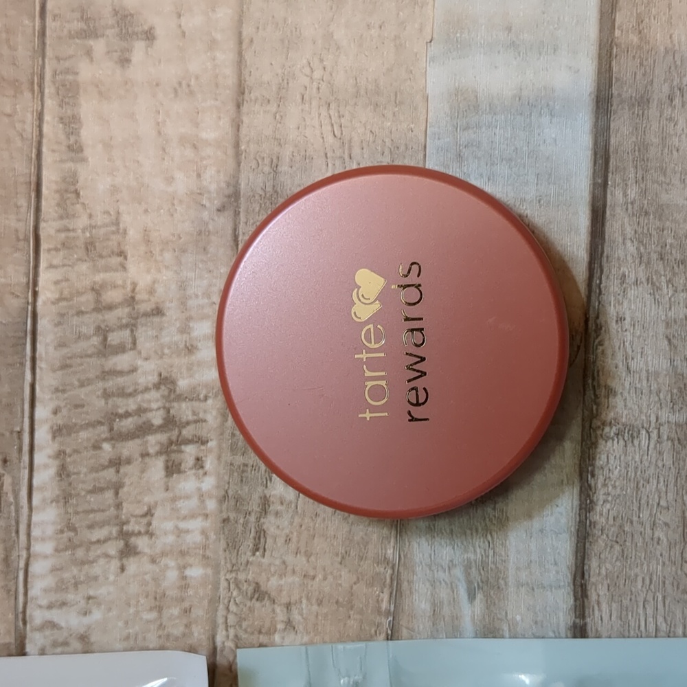 Tarte travel sizes Sea curl mascara, Amazonian clay blush, moisturizer, more - Picture 7 of 12